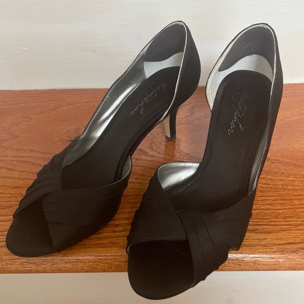 Dressy Slip-on Open Toe Matte Black Satin 7Med 1.5” Heeled Shoes Worn Once